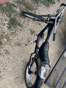 Schwann  chopper bicycle
