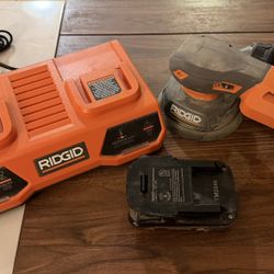 Rigid Sander With Charger And Battery