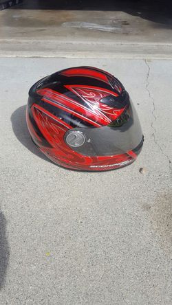 Motorcycle helmet