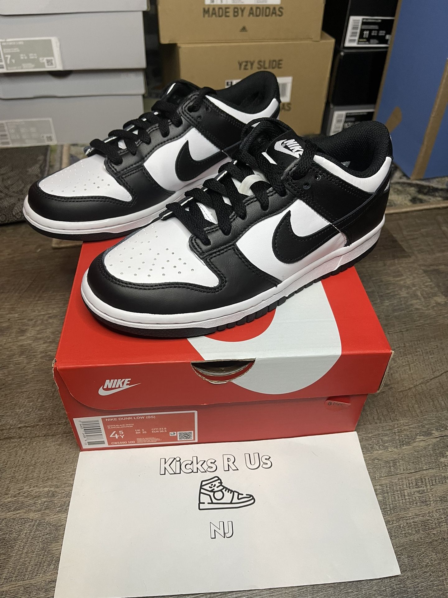 Nike Dunk Low Panda Size