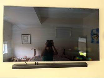 Samsung 55” Smart LED TV – Excellent Condition