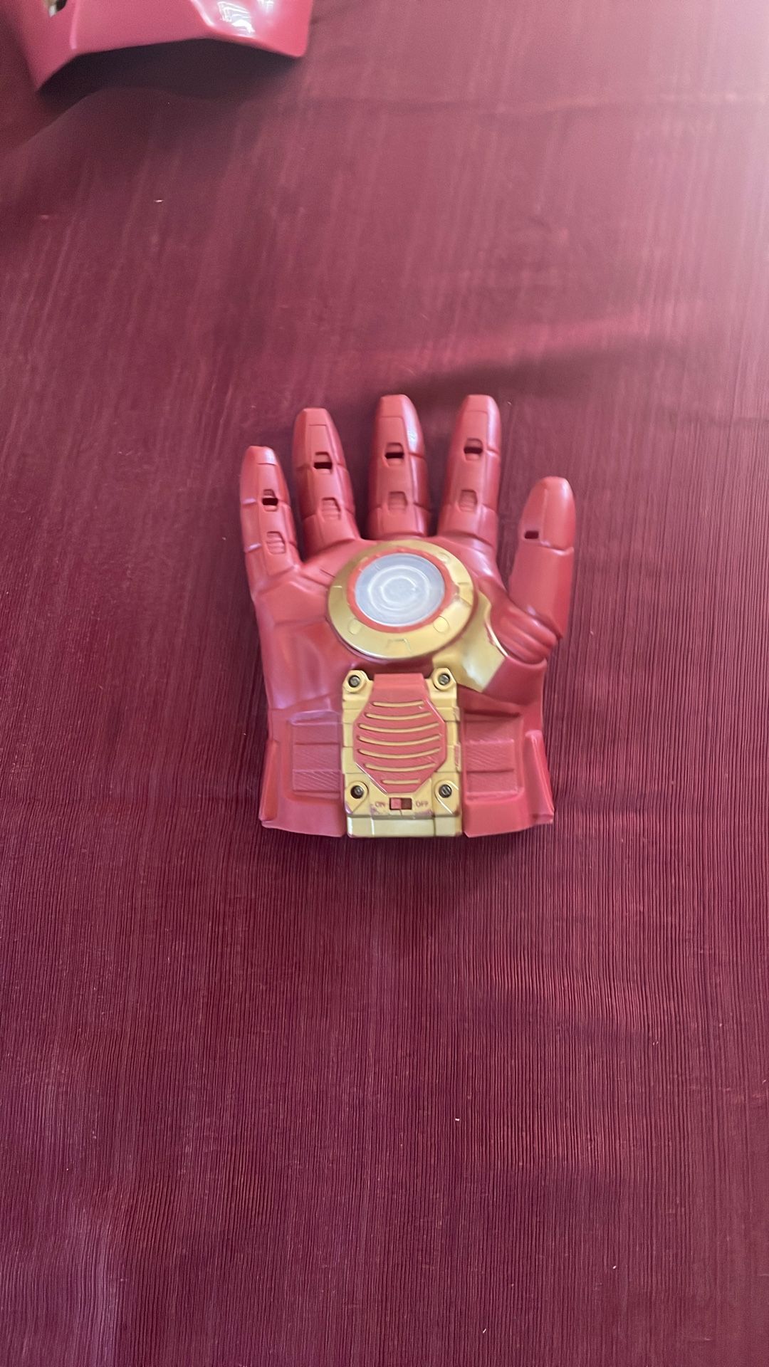 One Iron Man Arc FX Armor Light Up/Sound Glove