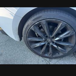 2025 Lexus is500 19 in rims f sport
