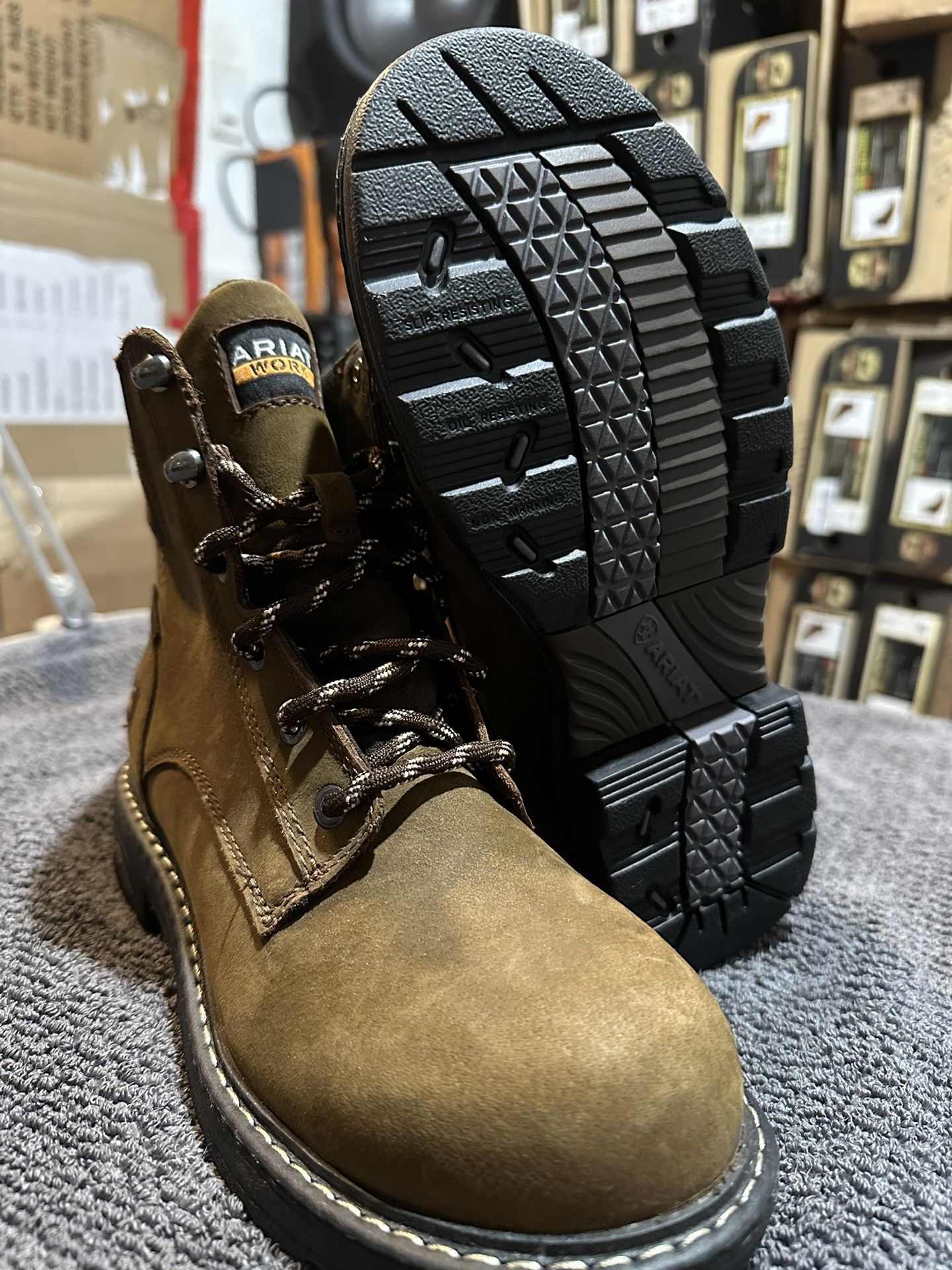 WORK BOOTS 🥾// ARIAT COMPOSITE TOE// WOMEN// SIZE (7)