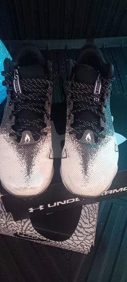 Football  cleats size 9.1/2