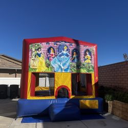 Jumper Dora , Winnie The Pooh, Strawberry Shortcake