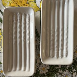 Vintage USA Calif Pottery White Asparagus Dishes