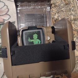 Fallout 4 Pip Boy 3000 New Just Open Box 