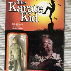 Funko ReAction The Karate Kid Mr Miyagi Action Figure w/ Bonsái Tree UNPUNCHED