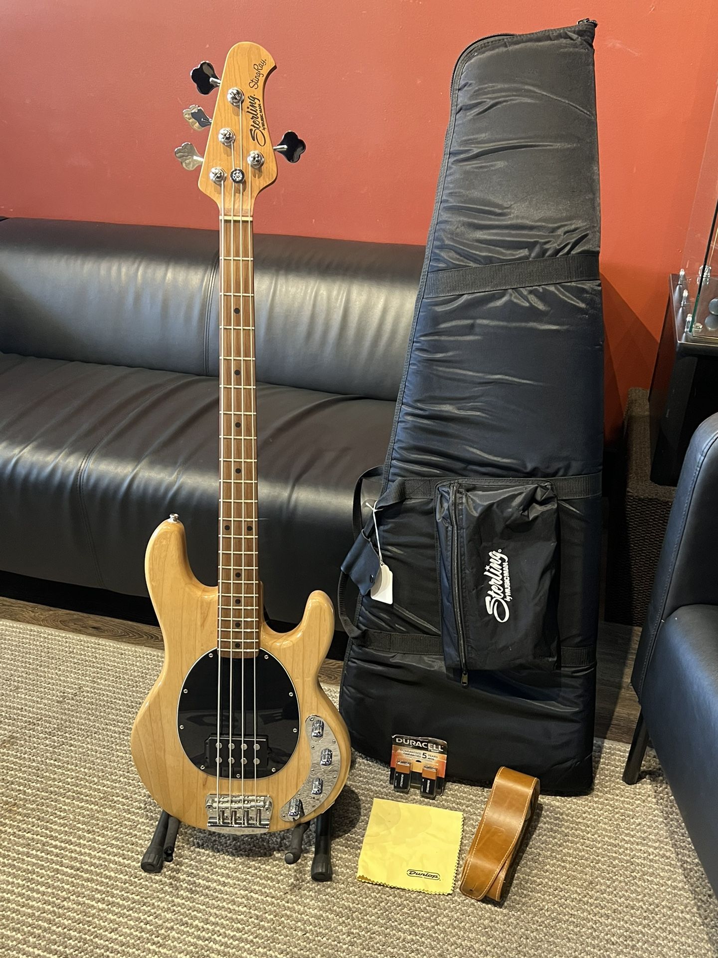 Music Man Sterling StingRay Ray34 Electric Bass Guitar w Gigbag & Strap
