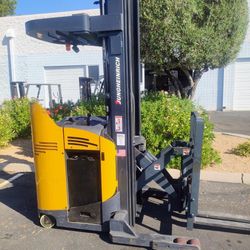 Stand Up Electric Forklift