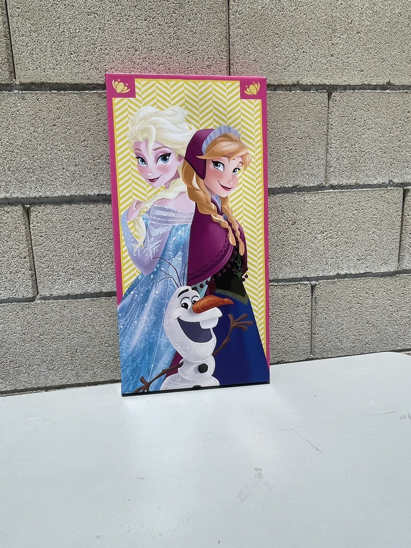 Frozen Wall Picture