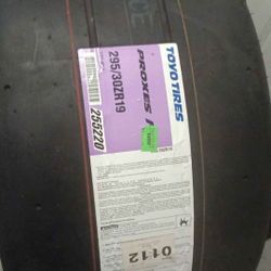 Toyo Proxes RR 295/30/19