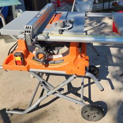 Ridgid 10" Table Saw Adjustable Top