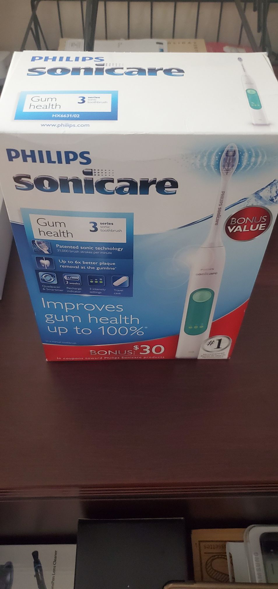 Philips Sonicare 3 Series New Never Opened Box, gum health rechargeable electric toothbrush, HX6631