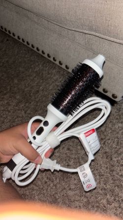 Heating curling round brush