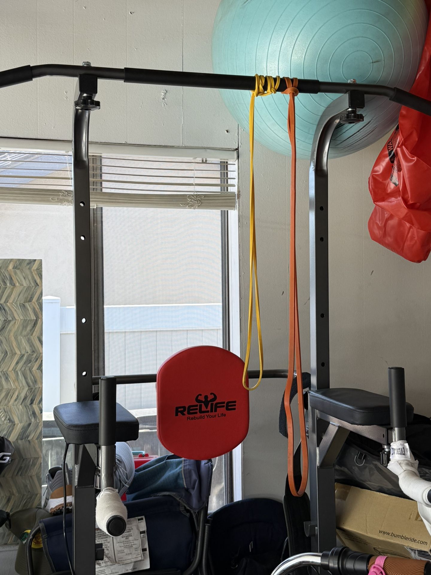 Pull Up/dip And Abs Tower