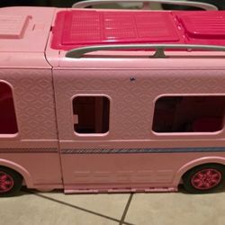 Barbies And Accessories 