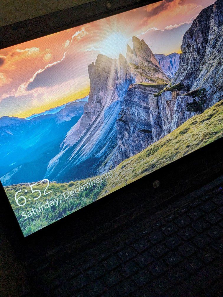HP 15 - G067CL touchscreen Notebook PC