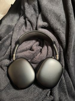 AirPod max (USB-C)