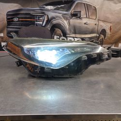 2017 to 2019 Toyota Corolla Passenger Headlight