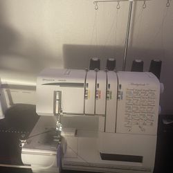 Serger machine 