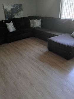 FREE must be gone by Sunday August 2nd. No holds. Large 3 piece brown sectional.