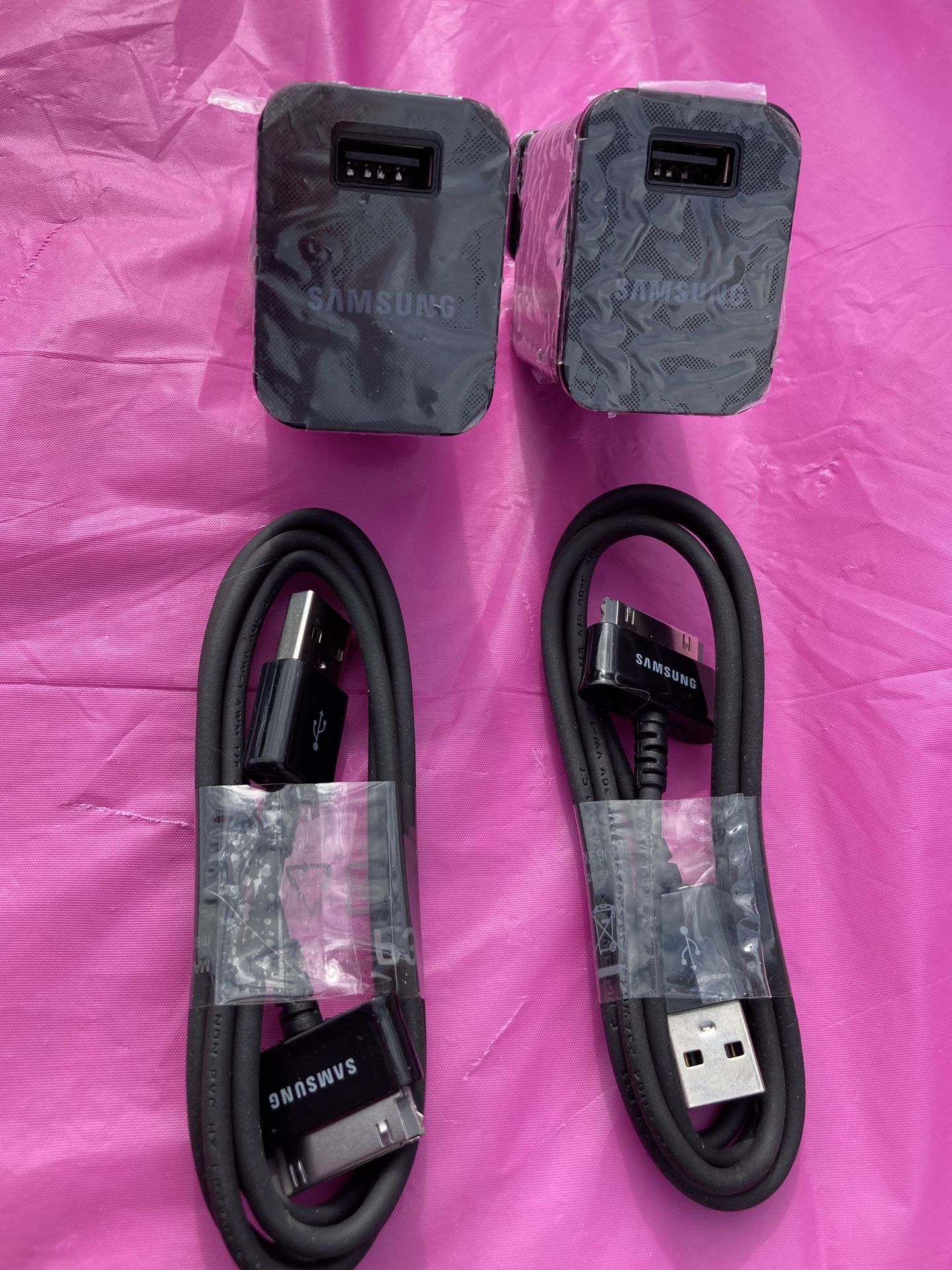 SAMSUNG CHARGING CABLE OR USB PLUG