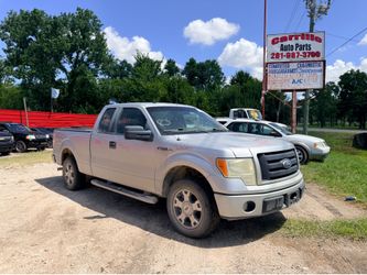 2010 FORD F-150 IN FOR PARTS!