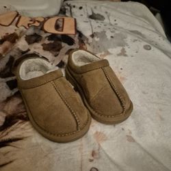 Slip On Shoes Size 9