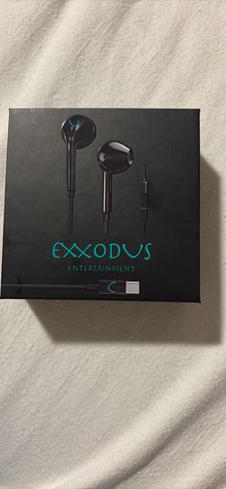 wire earbuds