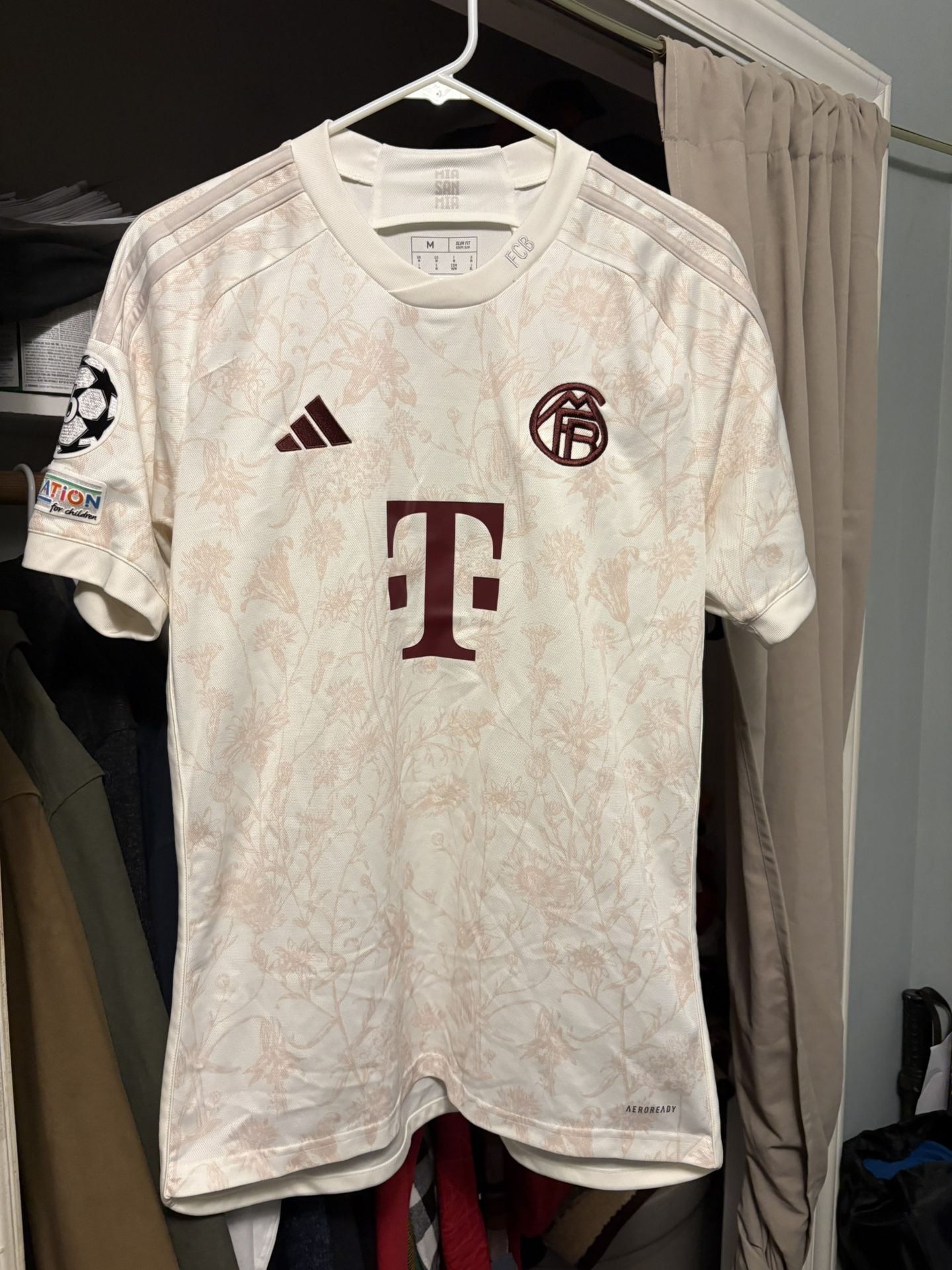Adidas Bayern MĂșnich Third Jersey 2023/24