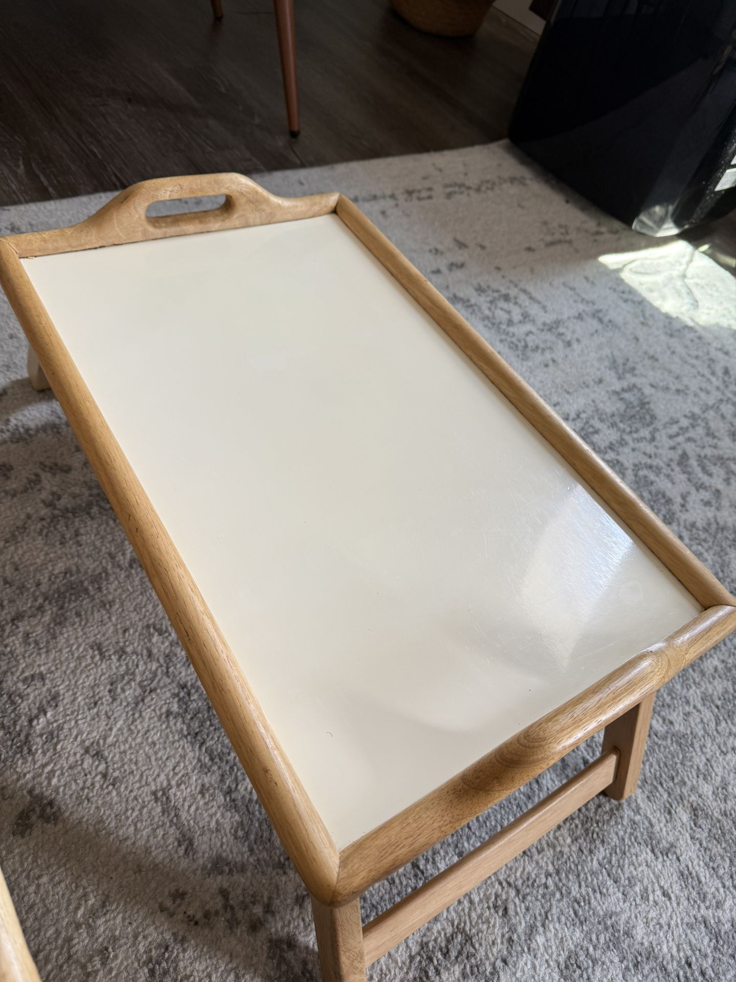 Set of 2 Vintage-Inspired Folding Breakfast Trays – Perfect for Bed, Couch, or Cozy Mornings!