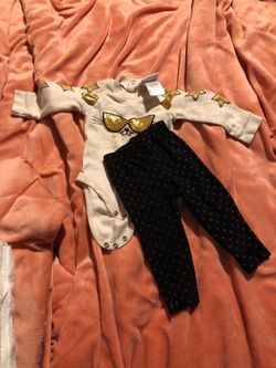 Baby clothes