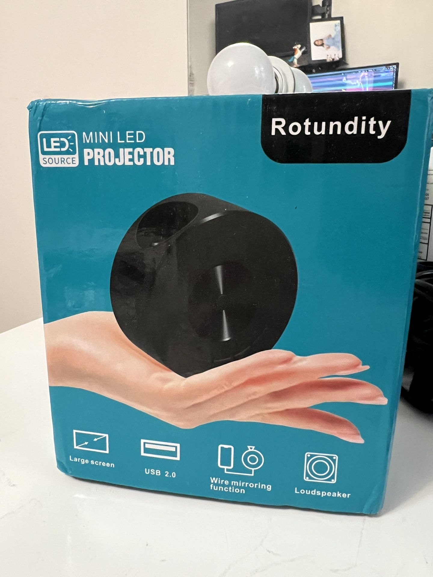 mini Projector Brand New