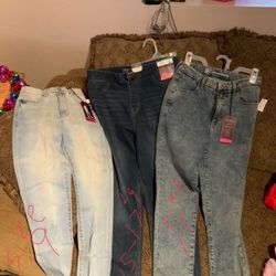 Women’s Jeans. $10 Ea