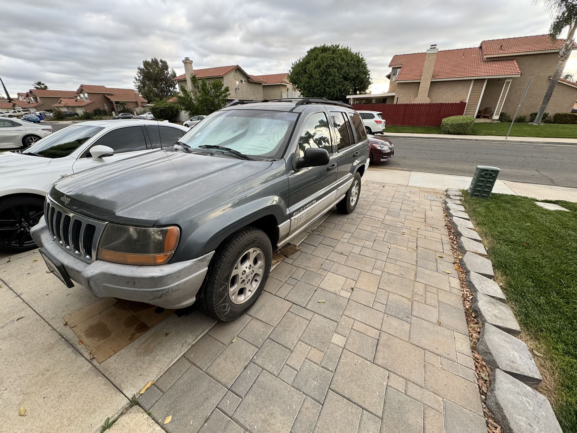 2000 Jeep Grand Cherokee