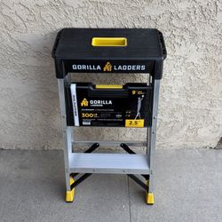 Gorilla 2.5 Ft Ladder