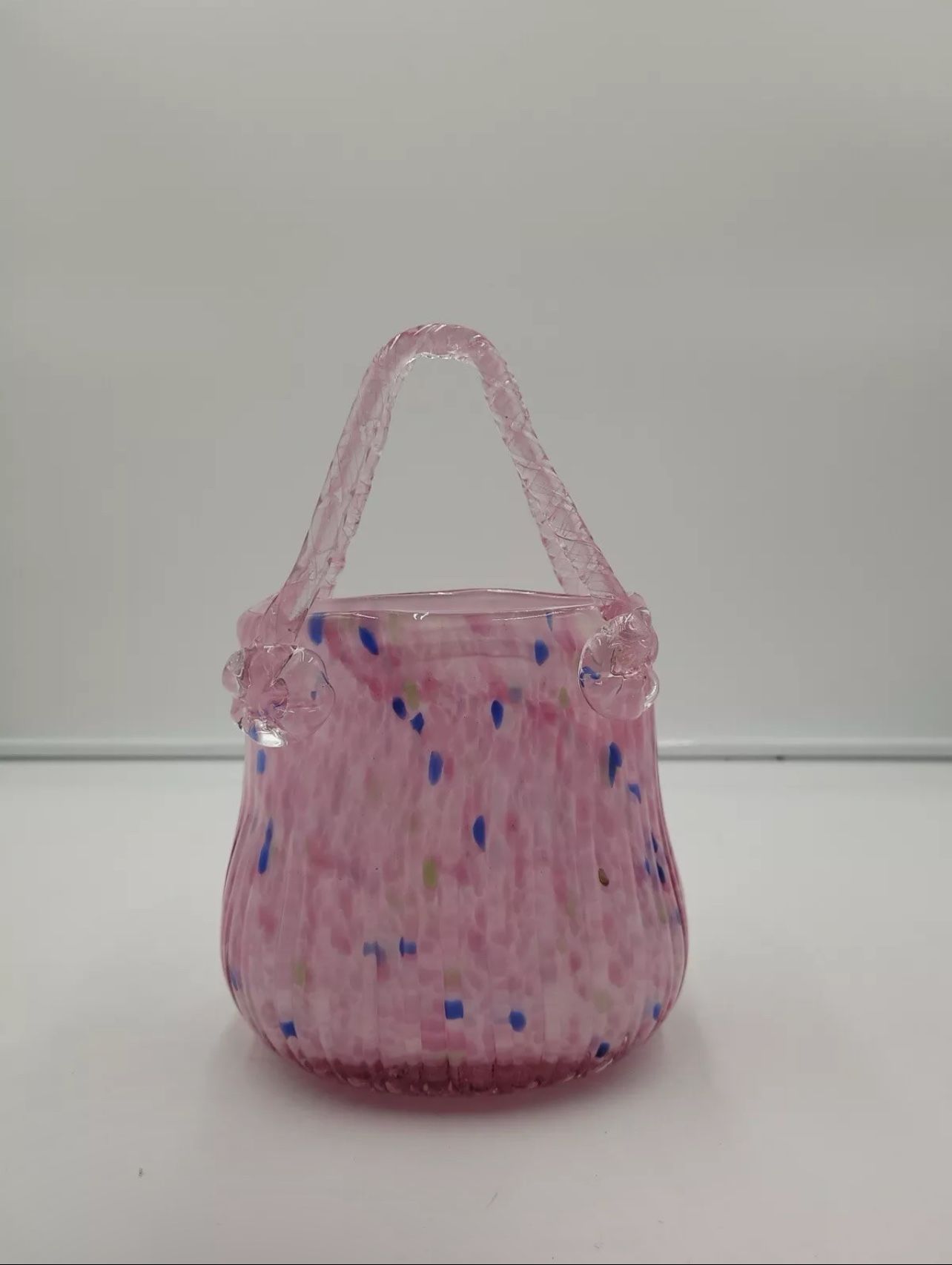 Fifth Avenue Crystal Art Glass Purse Pink Spatter Vase 9"