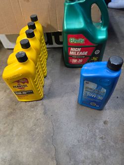 Brand new sealed car oil motor oil 5w, 10w 11 qts