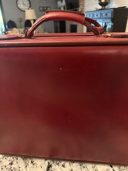 VERY VINTAGE HARTMAN LUGGAGE