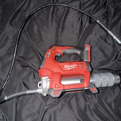 Milwaukee M18 18V Lithium-Ion Cordless Grease Gun 2-Speed (Tool-Only)
