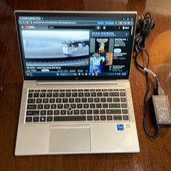HP EliteBook 840 - G8 -  -  i5 - 8 core -  32GB RAM - 1TB NVMe