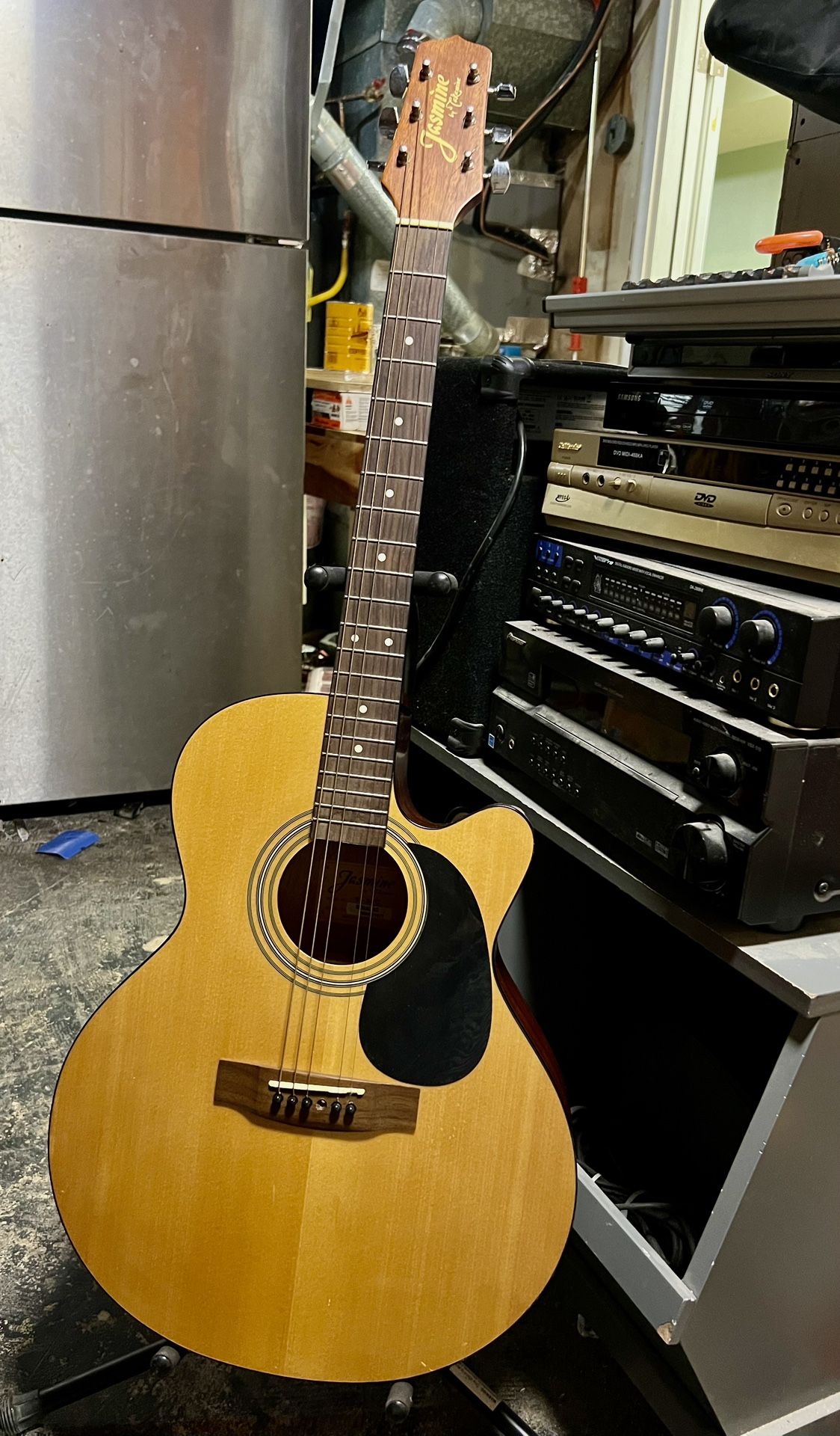 Jasmine S34C Cutaway Acoustic Guitar
