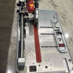 SKIL 3601 Flooring Saw – Reliable, Portable & Precise Cuts