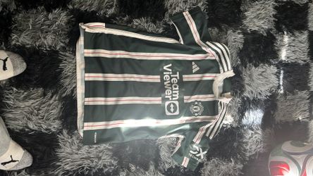 Man united Green away jersey