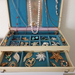 40 piece vintage costume  jewelry Weiss earrings Sarah Coventry Eisenberg brooch Juliana purple ring