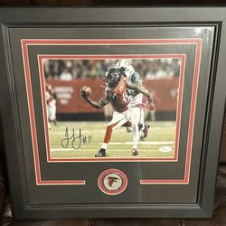 Julio Jones Signed Photo