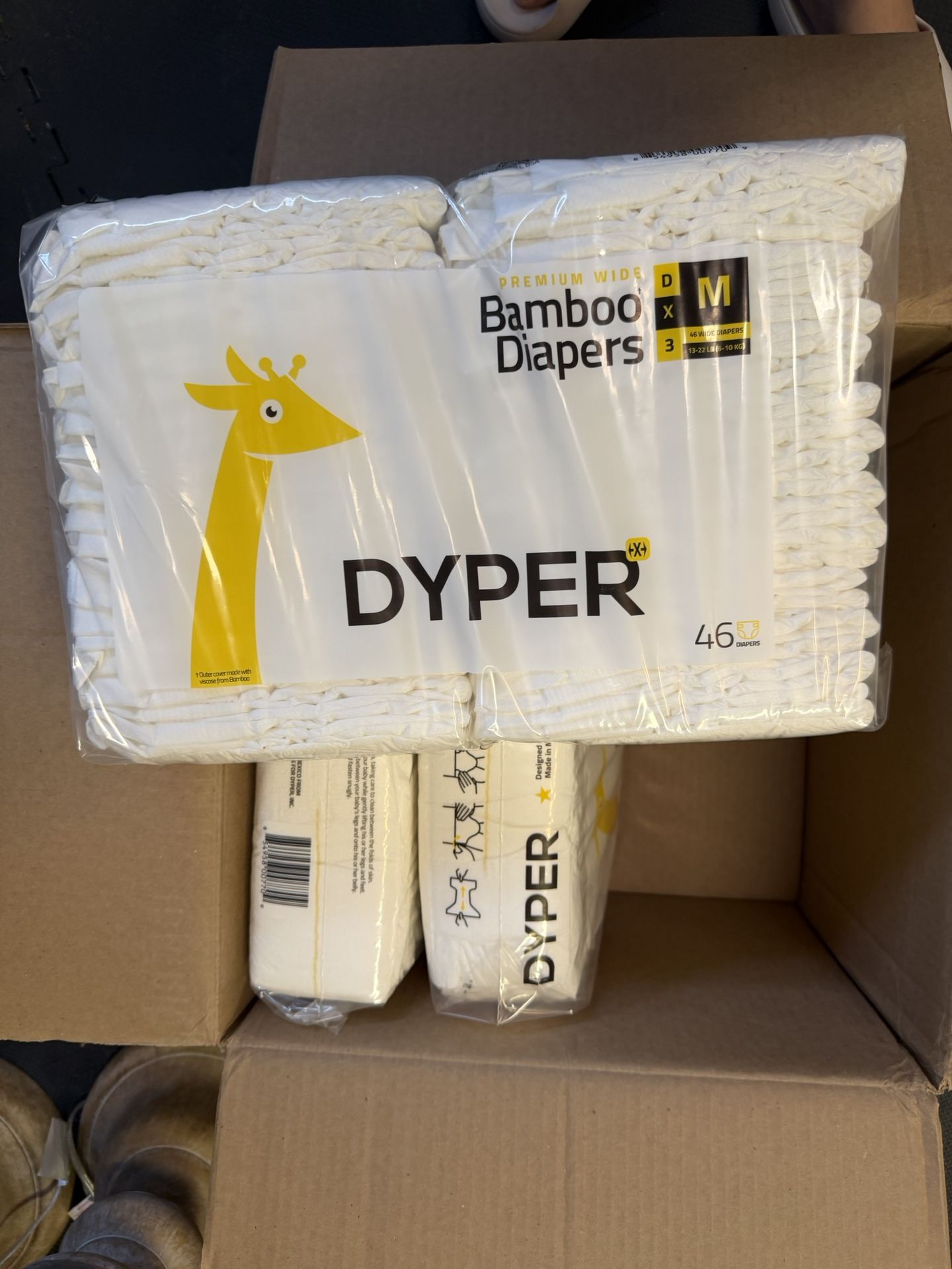 Dyper Diaper Size M