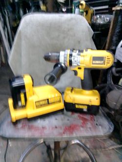 De WALT 36 Volts Drill